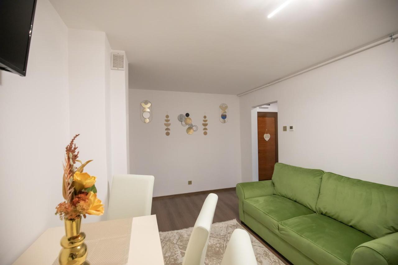 Apartament Gold Tîrgu Ocna Exterior foto